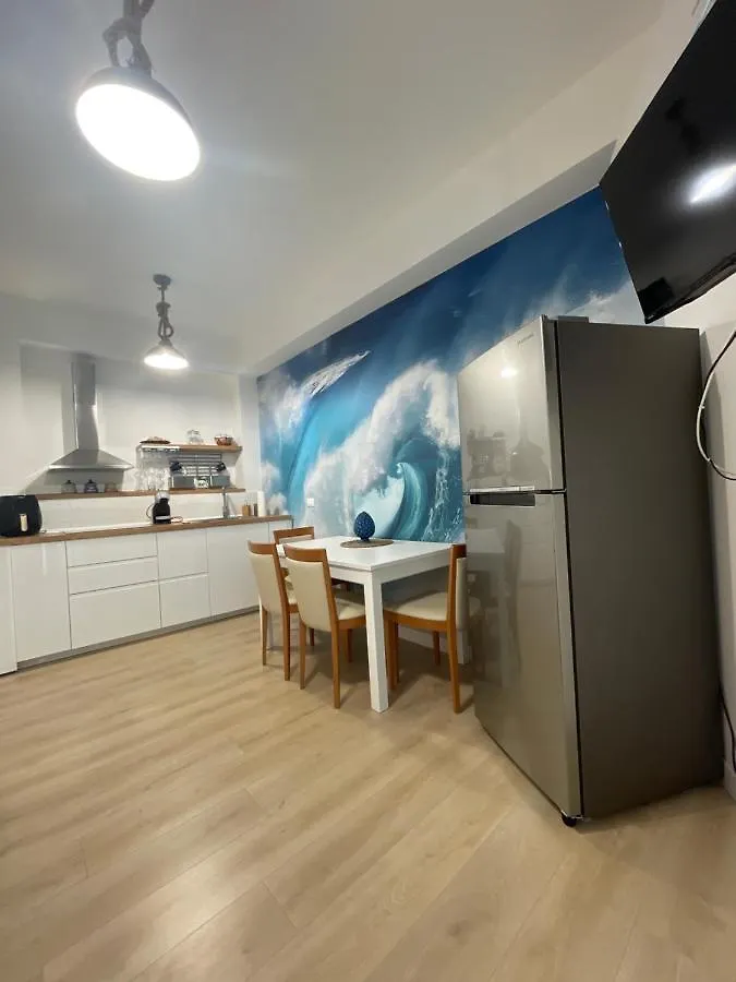 Holiday home Casa Vacanze Infuria Di Onde Con Posto Auto Giardini Naxos