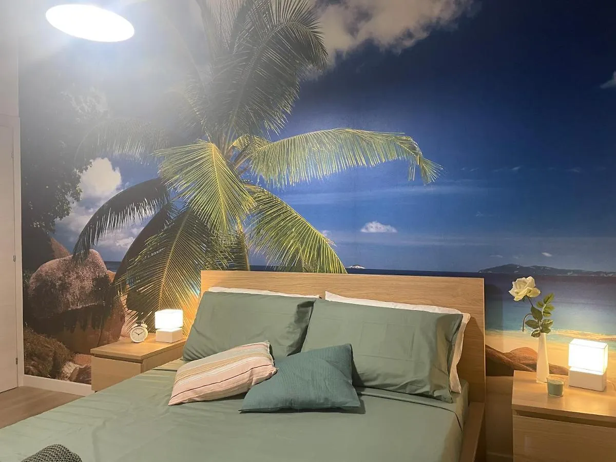 Casa Vacanze Infuria Di Onde Con Posto Auto Giardini Naxos 0*,  Italy